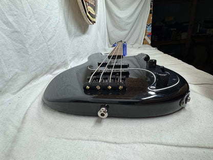 Fender Duff McKagan Deluxe Jazz Bass Special Precision 4-string Bass 2020 - Black / Rosewood fingerboard