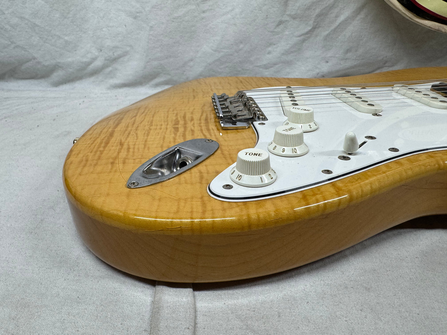 Fender Foto Flame Stratocaster Guitar with Case - MIJ Made In Japan 1994