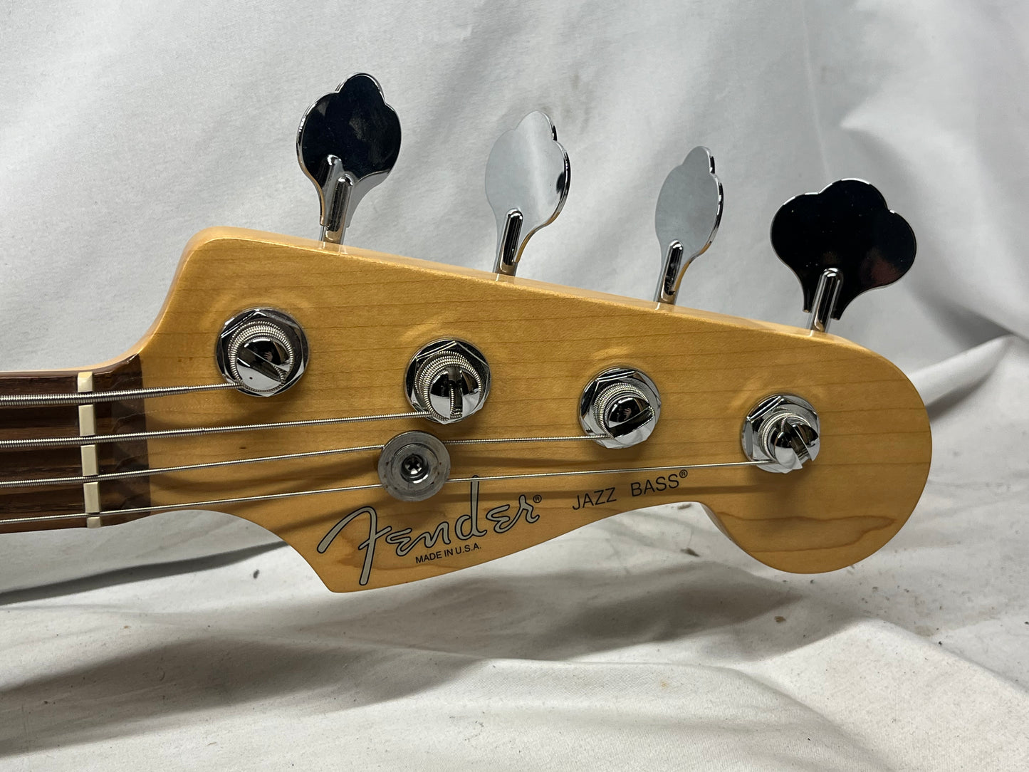 Fender American Standard 4-String Electric Jazz Bass 2011 - Olympic White