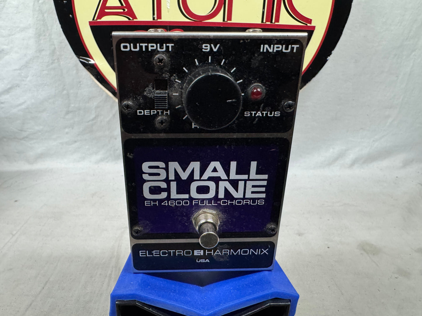 Electro-Harmonix EH 4600 eh4600 Small Clone Chorus Pedal