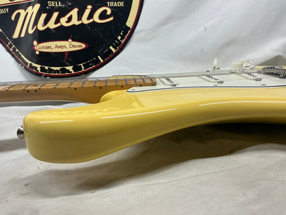 Fender Player Stratocaster Guitar 2019 - Buttercream / Maple neck