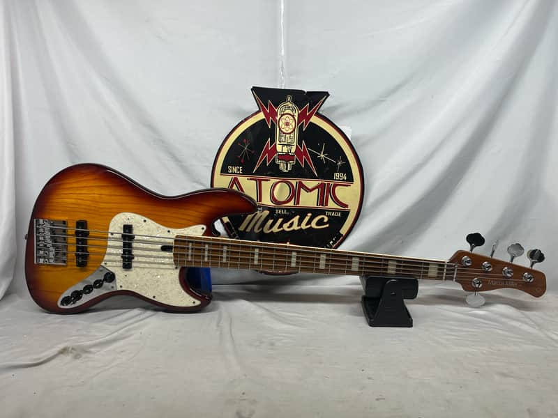 Sire Marcus Miller V8 5-String Electric Bass