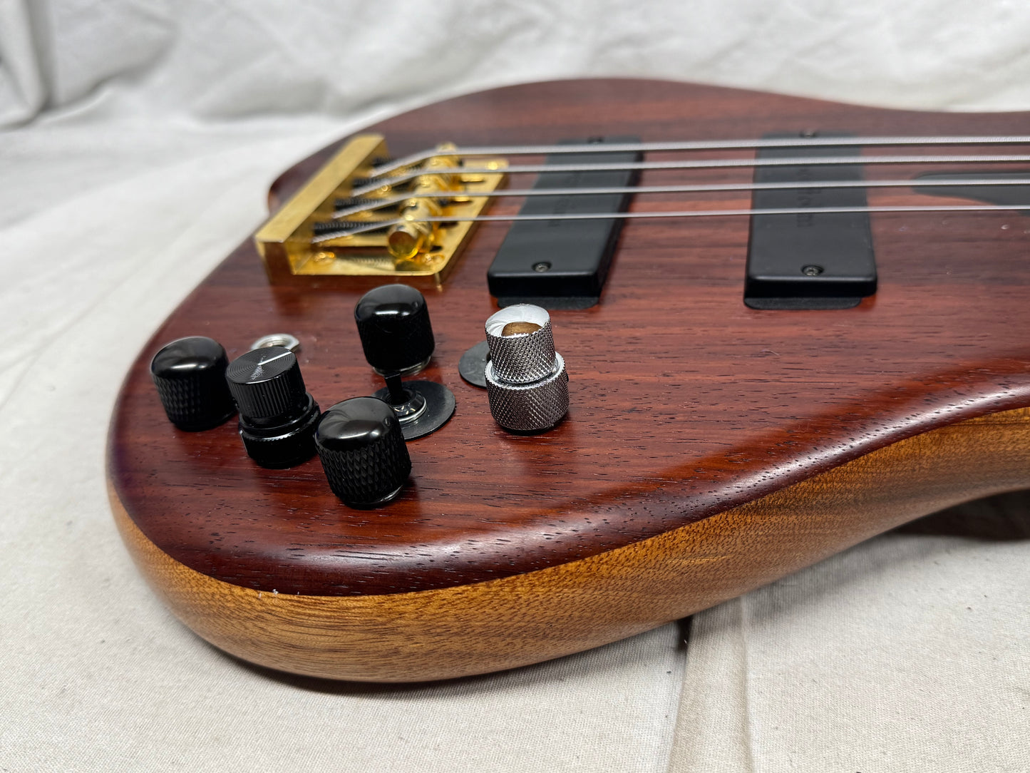 Tune Guitar Technology TWB-4 twb4 4-string Bass