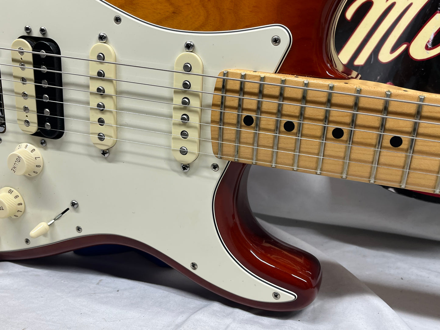 Fender American Standard Stratocaster Strat HSS Shawbucker Electric Guitar with Case - Sienna Sunburst