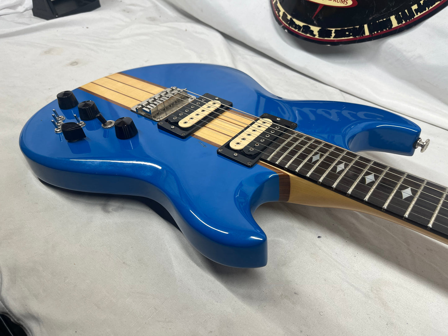 Aria Pro II Thor Sound Series TS-600 Doublecut Electric Guitar