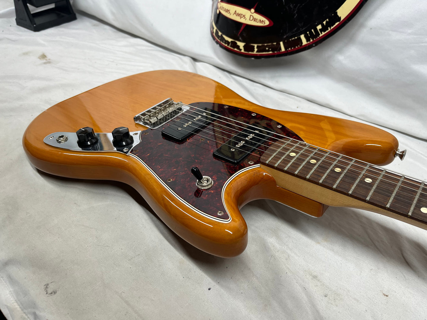 Fender Player Mustang 90 Electric Guitar - Aged Natural