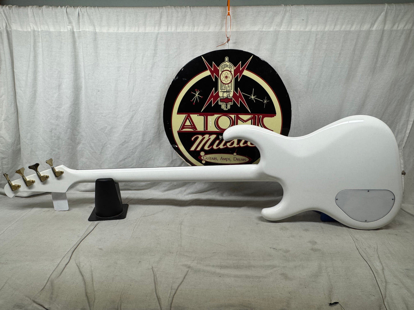 Alembic Elan 4-string Bass with Case - White (likely re-fin'd)
