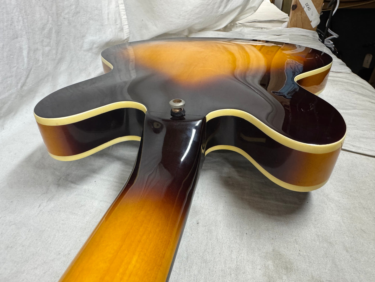 Epiphone Factory 2nd Limited Edition Dot Deluxe Semi-Hollowbody Guitar with Case