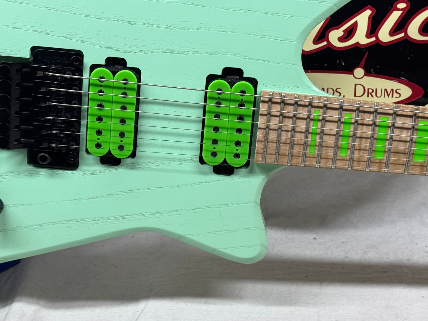 Kiesel V220C v220 c Guitar with Case 2017 - Surf Green