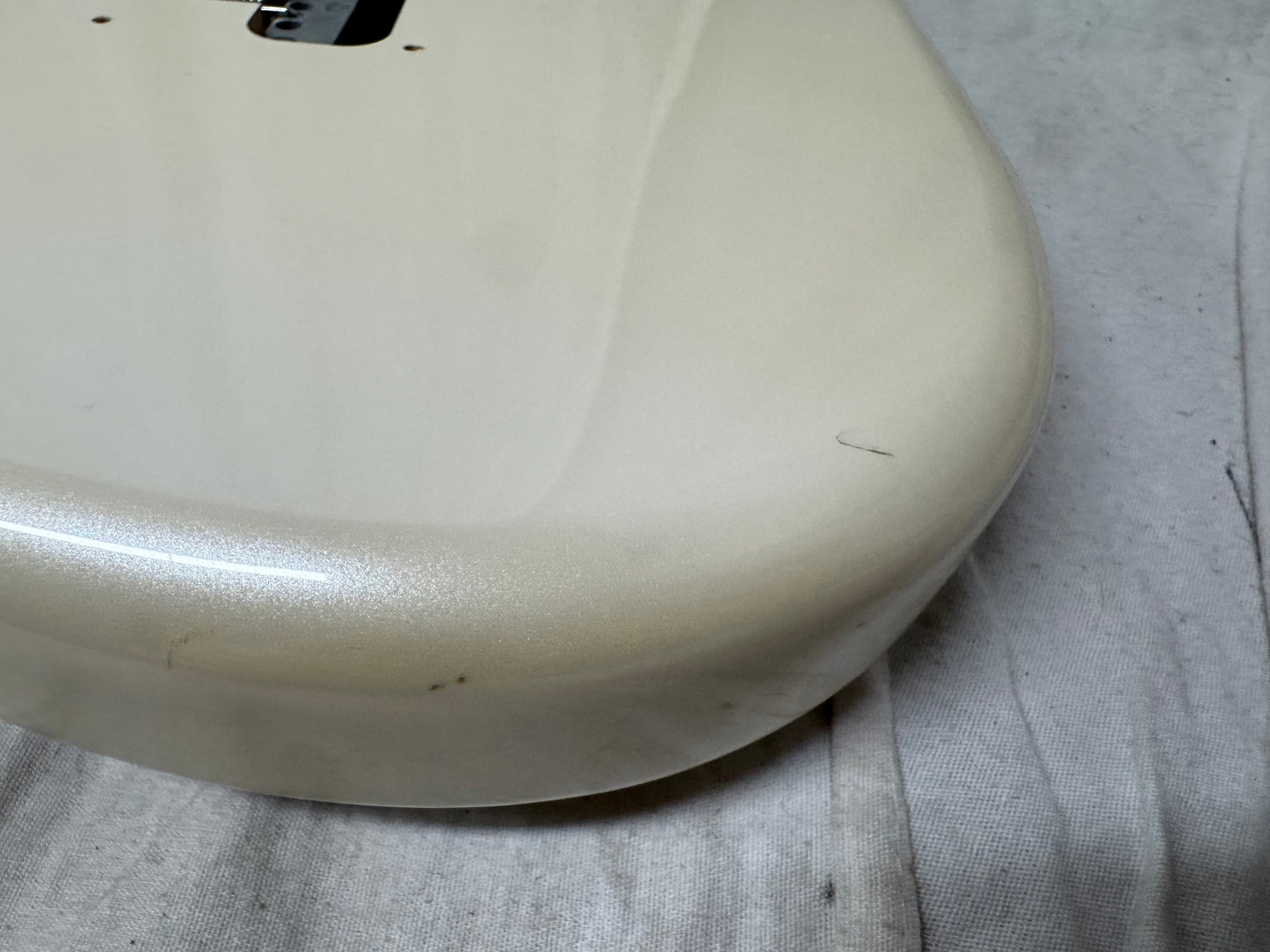 Fender Player Plus Stratocaster Guitar 2022 - Olympic Pearl / Maple neck