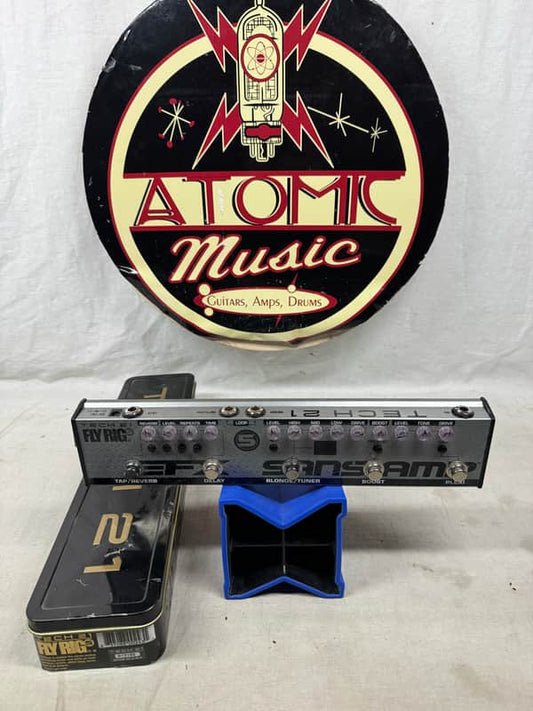 Tech 21 FlyRig5 fly rig 5 v2 Guitar Multi-Effects Pedal with Tin Box
