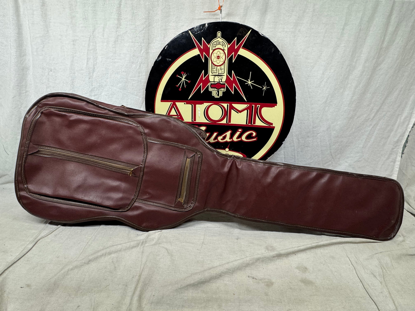 Victoria Vintage Plasti-Leather (Leather/Vinyl) Gig Bag 1950s - Brown