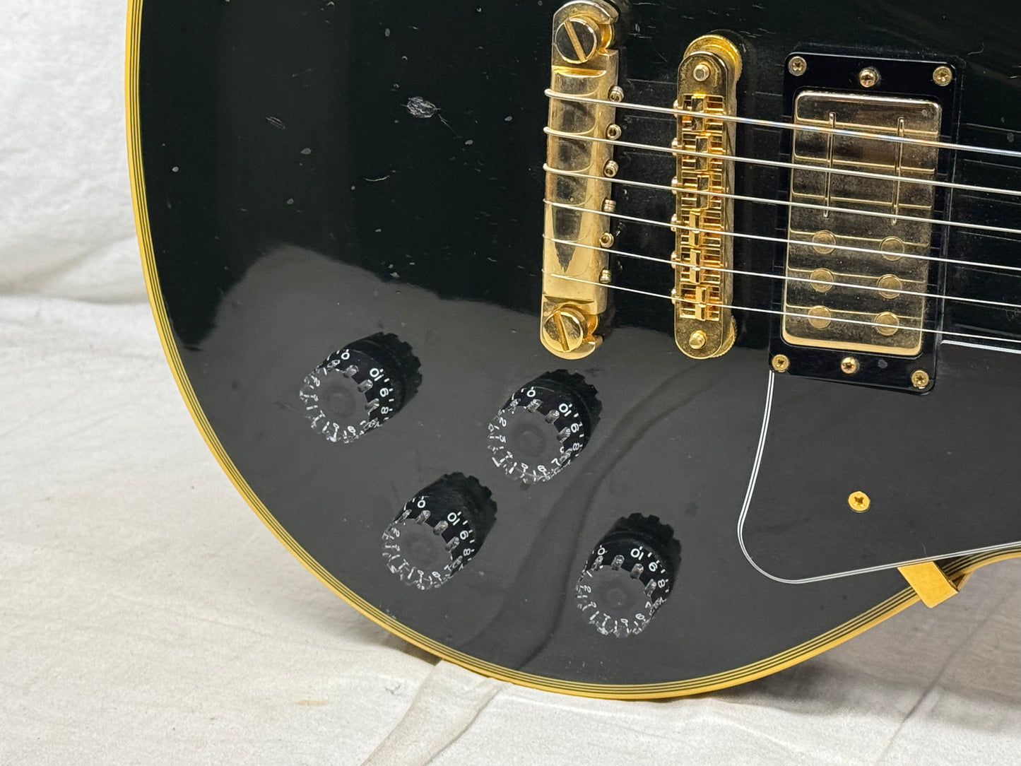 Greco EG Series Singlecut Guitar with Gator Case - MIJ Made In Japan 1990 - Ebony / Black