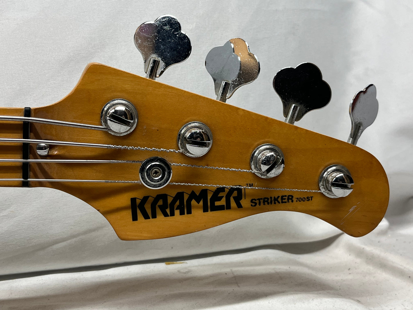 Kramer Striker 700ST 4-String P-Style Electric Bass