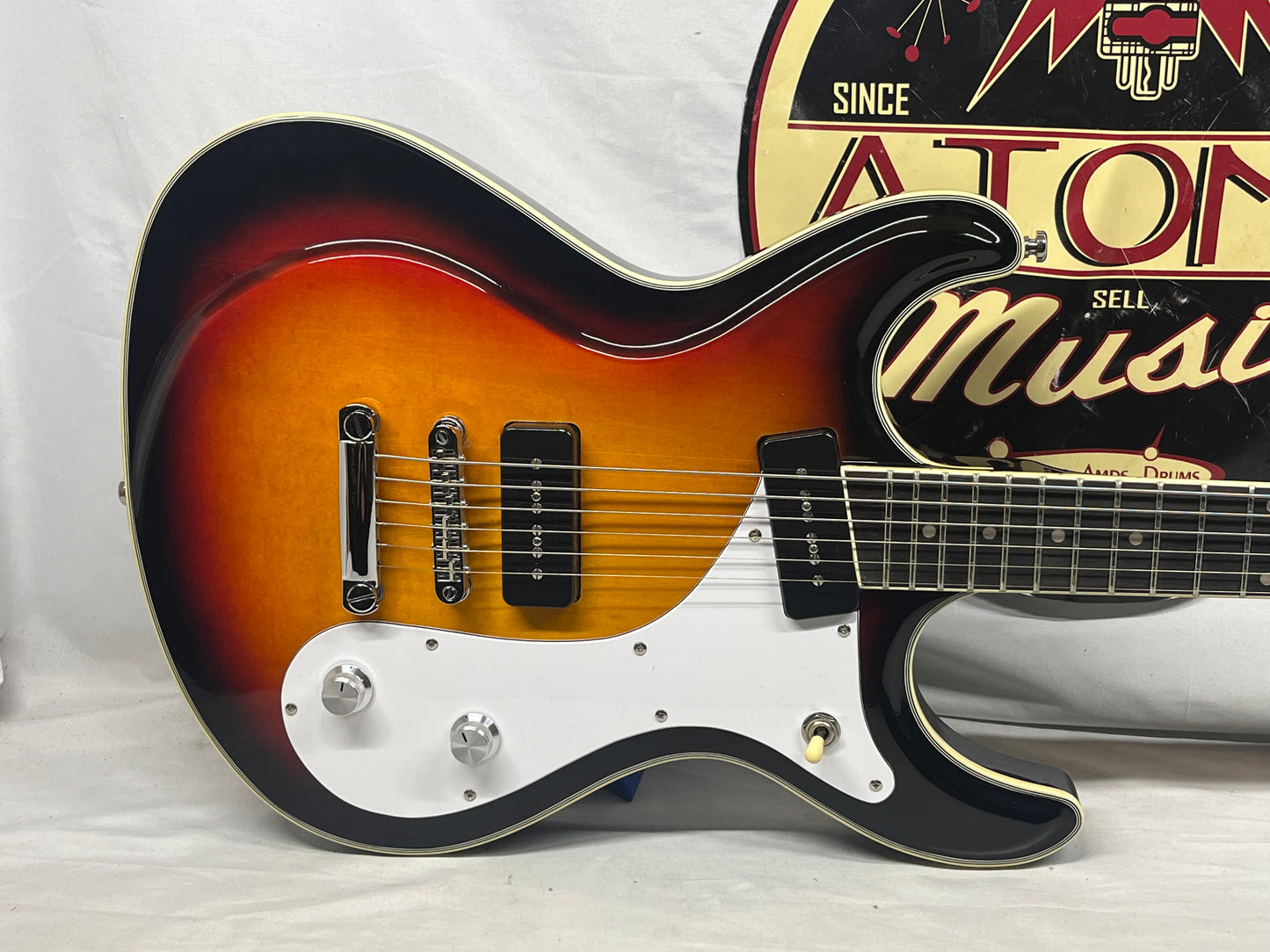 Eastwood Sidejack Doublecut Electric Guitar with Case