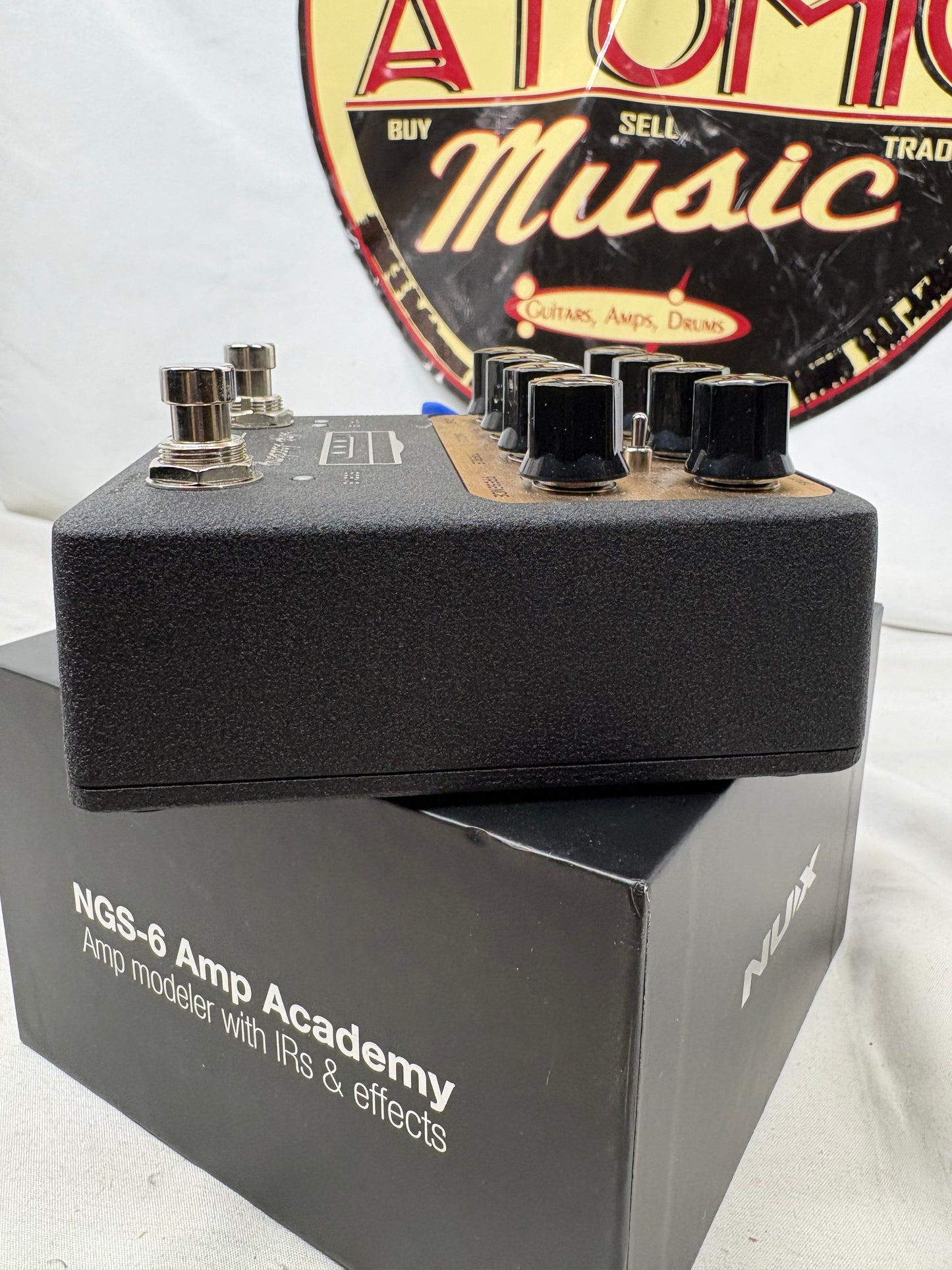 NuX NGS-6 ngs6 Amp Academy Amp Modeler with IR & Effects Pedal with Box