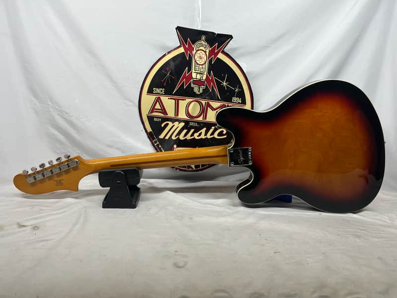 Squier Classic Vibe Starcaster Semi-Hollow Body Electric Guitar - Image 8