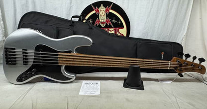 Mike Lull M5V Custom 5-string Bass with COA + Gig Bag