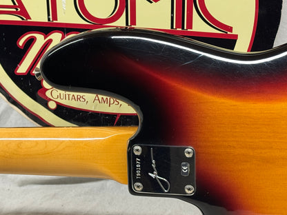 Fender Jaco Pastorius Jazz Bass Fretless 4-string J-Bass with Case 2005 - 3-Color Sunburst / Pau Ferro fingerboard