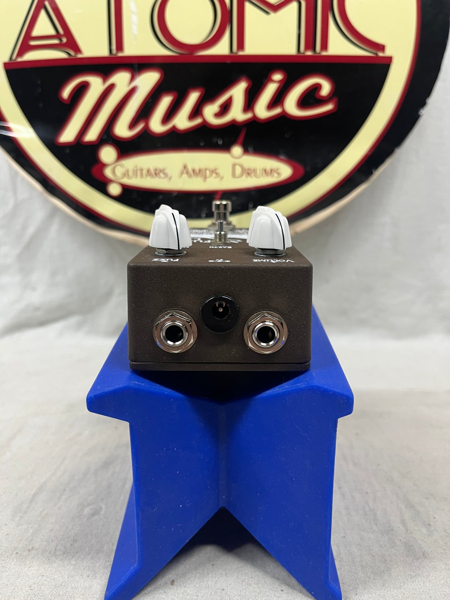 Wonderful Audio Technology WAT?! Fuzz Lands Fuzz Pedal with Box
