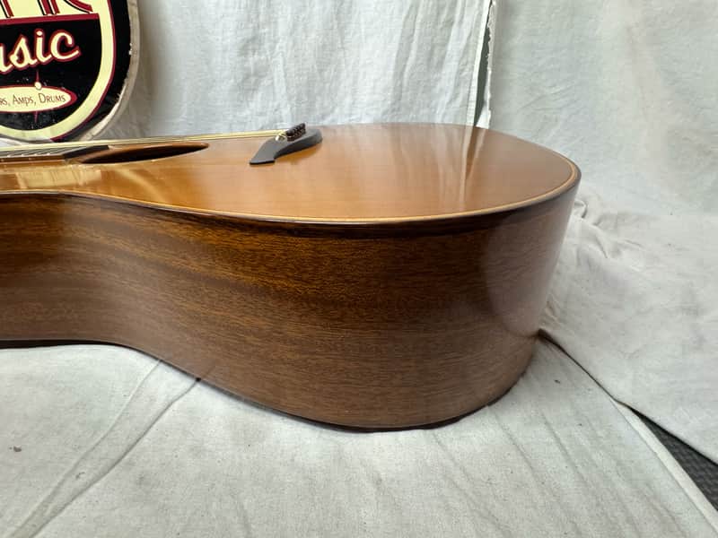 Lowden D22 d 22 Acoustic Guitar with Case - Image 21