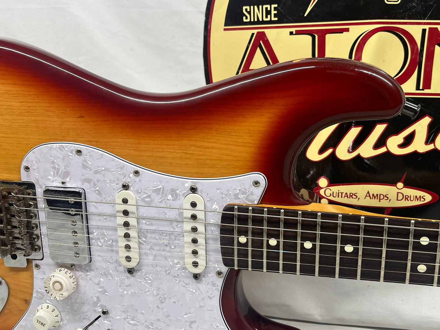 Fender GC Prop Standard Stratocaster strat HSS Electric Guitar - Sienna Sunburst