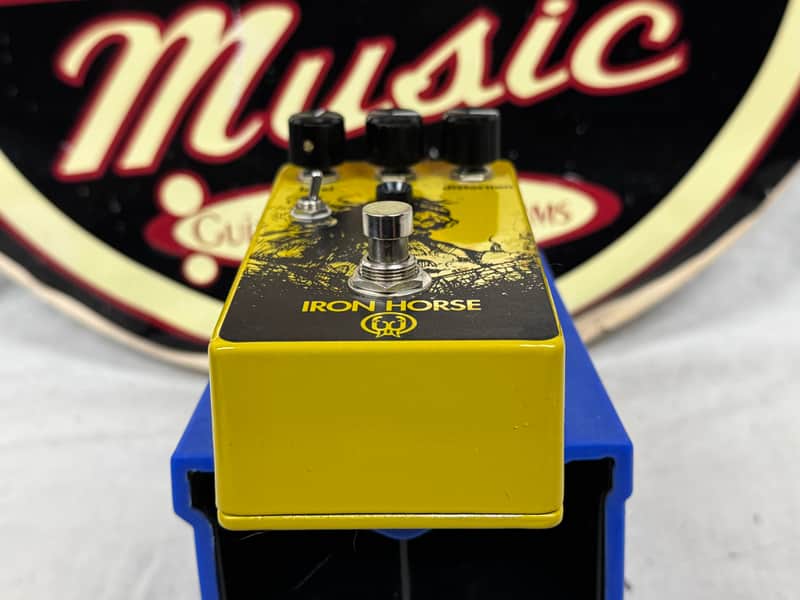 Walrus Audio Iron Horse v1 Distortion Pedal - Image 3