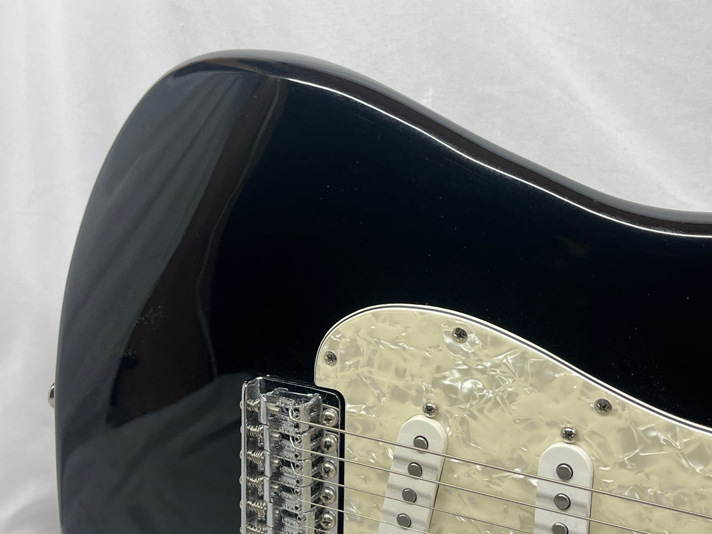 Squier Vintage Modified '70s Stratocaster Strat Electric Guitar - Black