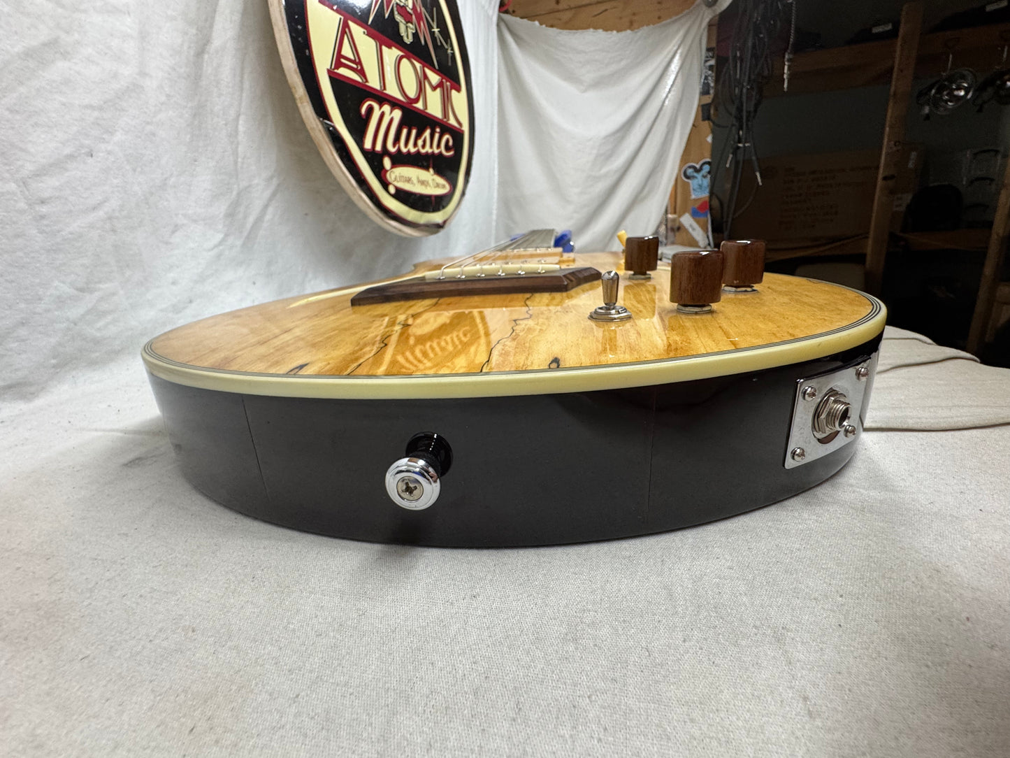 Michael Kelly Hybrid Special Acoustic-Electric Semi-Hollowbody Guitar with Case
