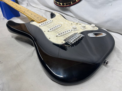 Squier Vintage Modified '70s Stratocaster Strat Electric Guitar - Black
