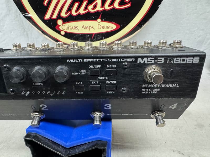 Boss MS-3 ms3 Multi-Effects Switcher Pedal with Power Supply - Image 4