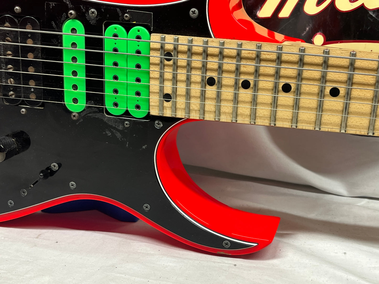 Ibanez RG550 Genesis Collection Doublecut Electric Guitar - Road Flare Red - **only the bridge pickup has output**