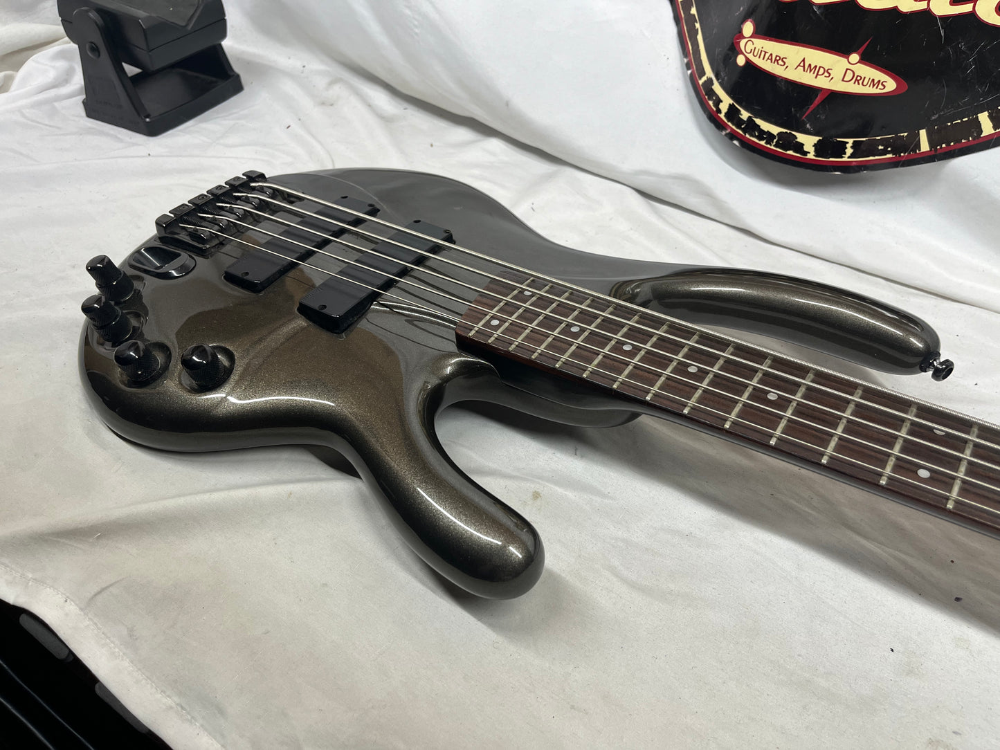 Ibanez EDC705 Ergodyne 5-String Electric Bass - Gray Pewter