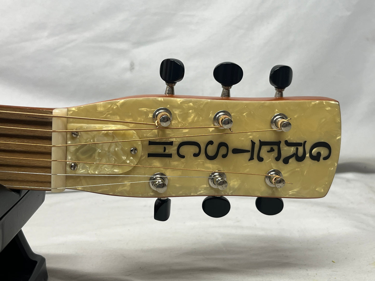 Gretsch G9200 Boxcar Round-Neck Acoustic Resonator Guitar