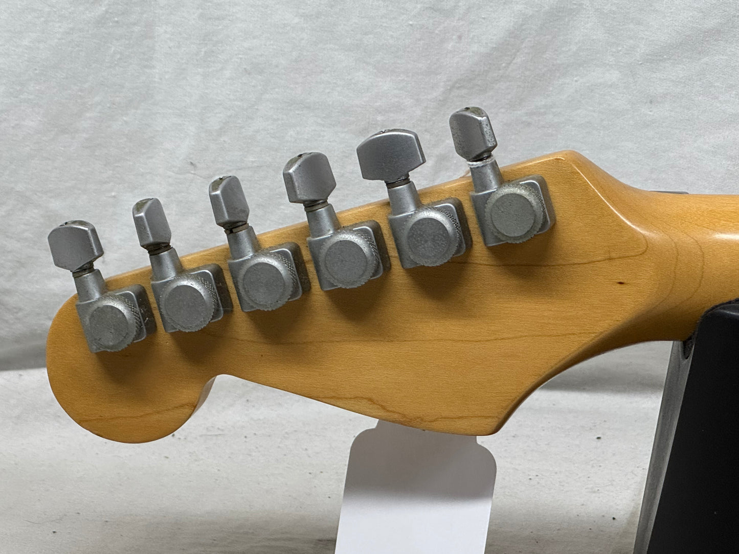 Fender USA Parts Stratocaster Guitar with Case 1999