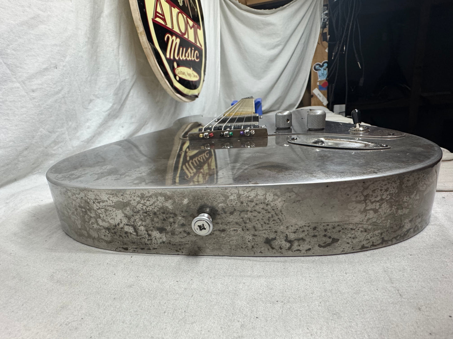 Mule Resophonic Mulecaster S-style Hollow Body Steel body Guitar with Case