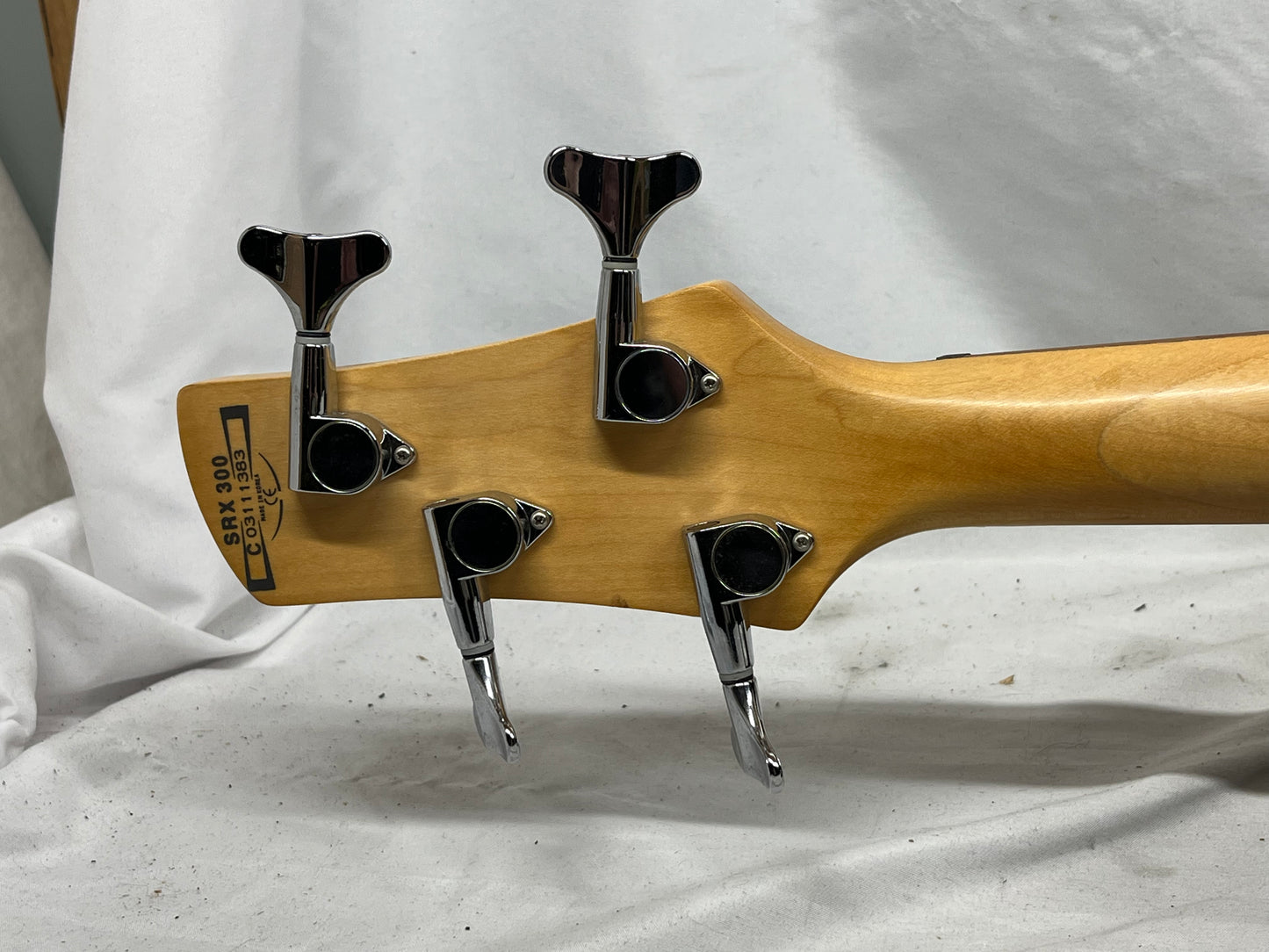 Ibanez Soundgear SRX 300 4-String Doublecut Electric Bass