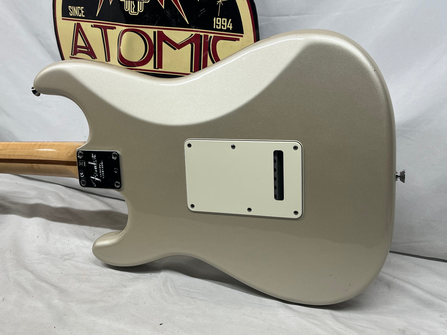 Fender American Standard Stratocaster Strat Electric Guitar - Blizzard Pearl
