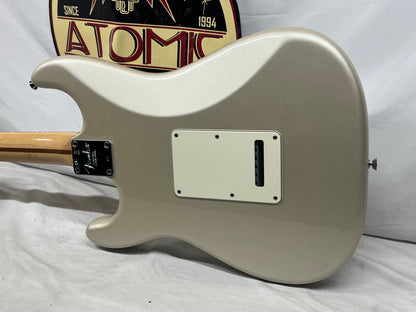 Fender American Standard Stratocaster Strat Electric Guitar - Blizzard Pearl