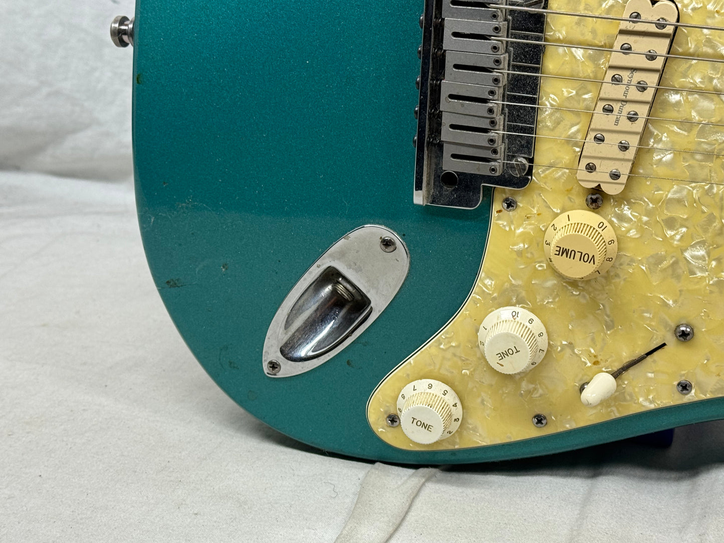 Fender American Standard Stratocaster Guitar with Case 1993 - Cobalt Blue Metallic
