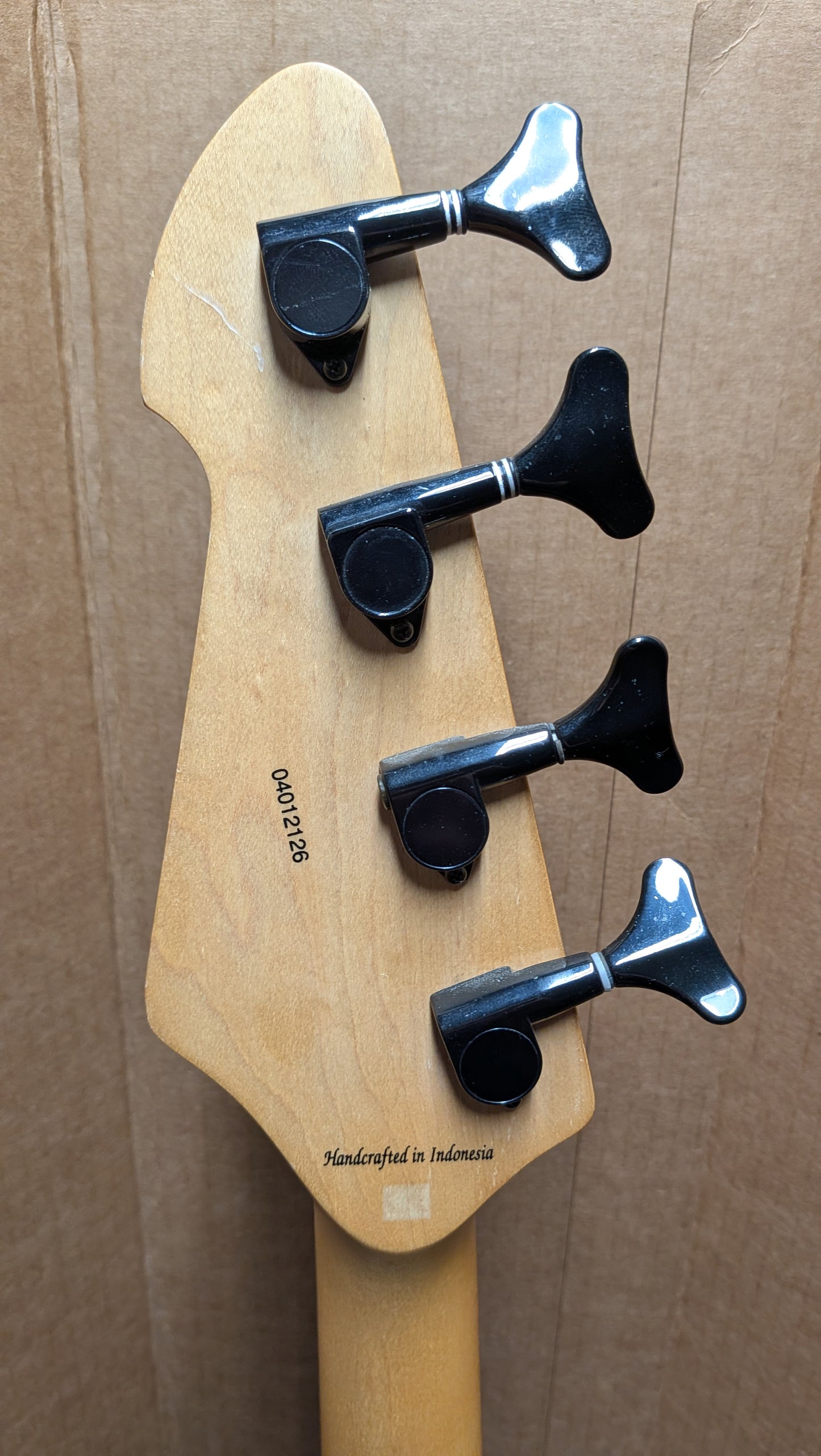 Peavey Millennium BXP Bass Guitar