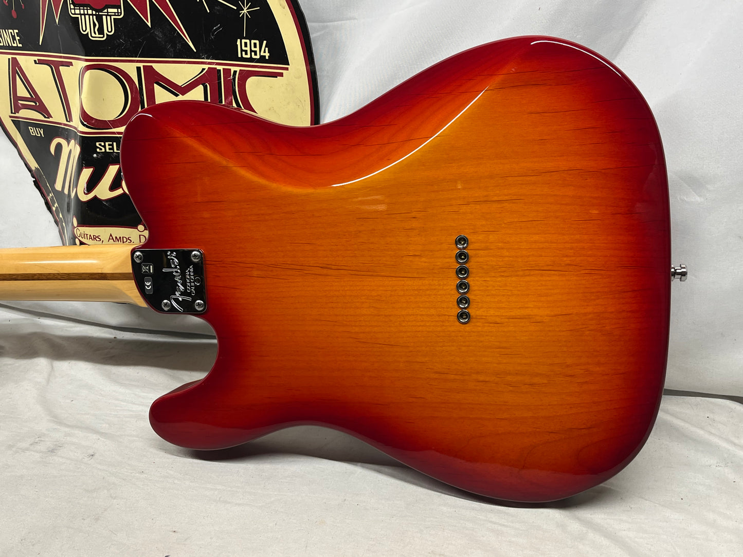 Fender American Telecaster Tele Deluxe Electric Guitar with Hard Case