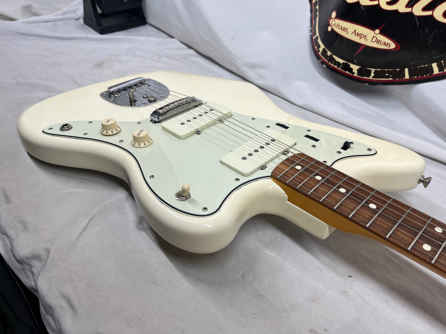 Fender '60s Jazzmaster Electric Guitar MIM - Made in Mexico - Olympic White