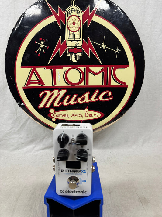 TC Electronic Plethora X1 Guitar Multi-Effects Pedal