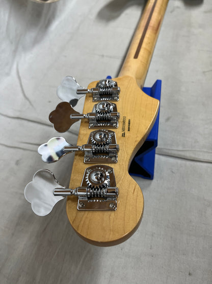 Fender Blacktop 4-String Electric Precision Bass MIM - Made in Mexico - White Chrome Pearl