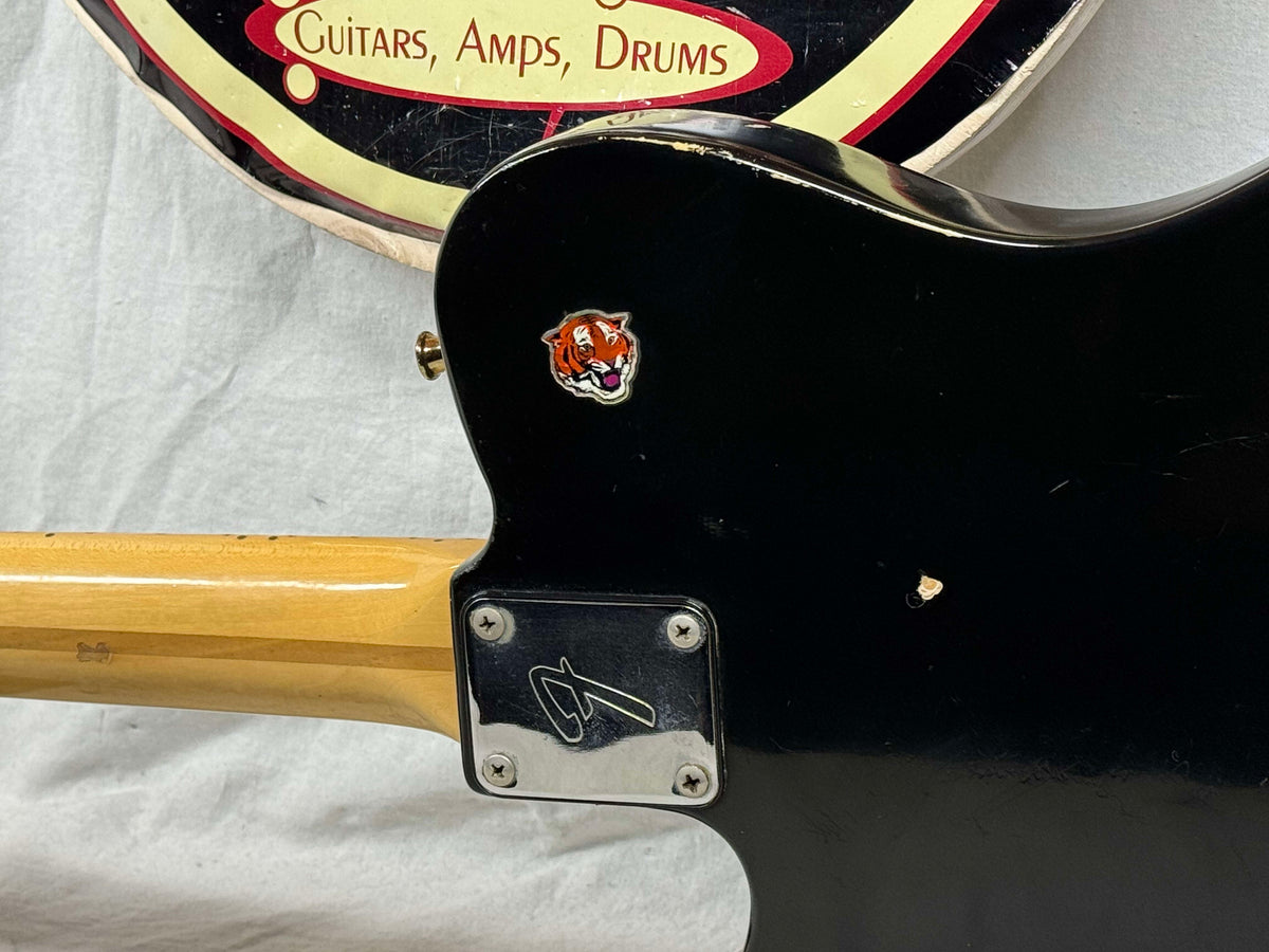 Fender Vintage USA Telecaster Guitar with non-original Case 1978 - Black / Maple neck