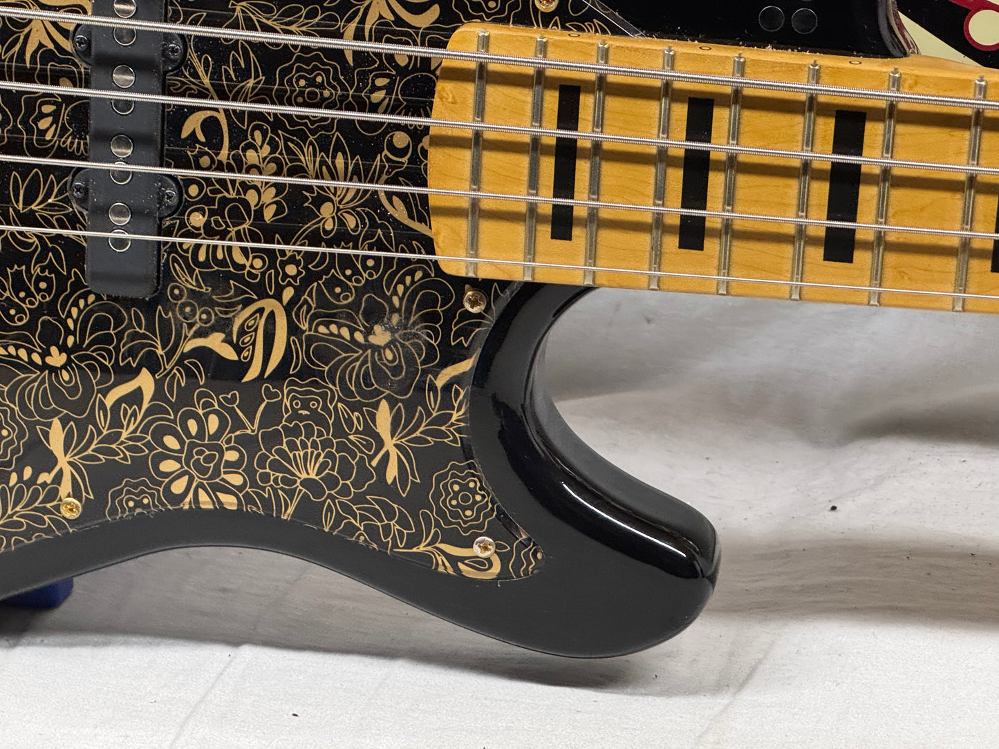 Sandberg California Ida Nielsen Signature 4-string Bass - Soft Aged Black / Birdseye Maple neck