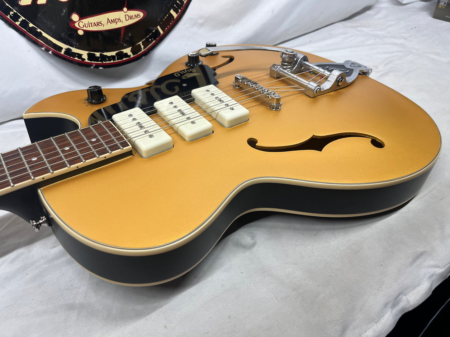 Guild SF-1 Starfire 1 Jet 90 Semi-Hollow Body Electric Guitar - Satin Gold