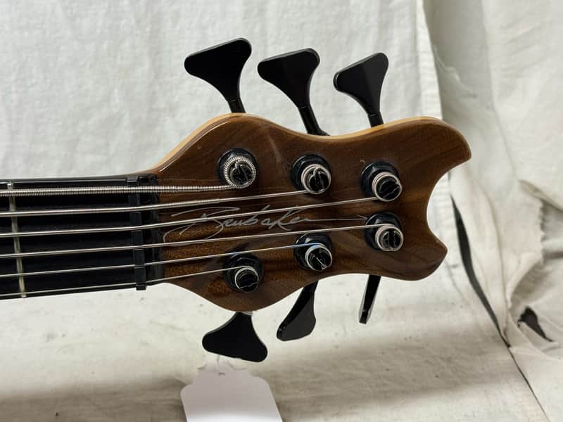 Brubaker K-6B k6b Custom Singlecut 6-string Bass with Case - Image 7