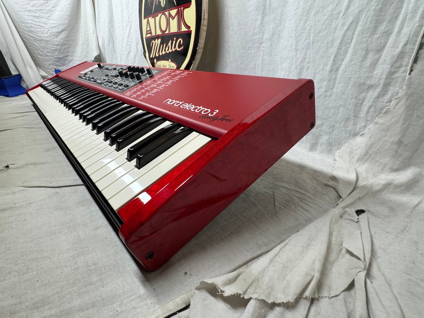 Clavia Nord Electro 3 Seventy Three 73-key Piano & Organ Synthesizer Keyboard with Pedal + Bag